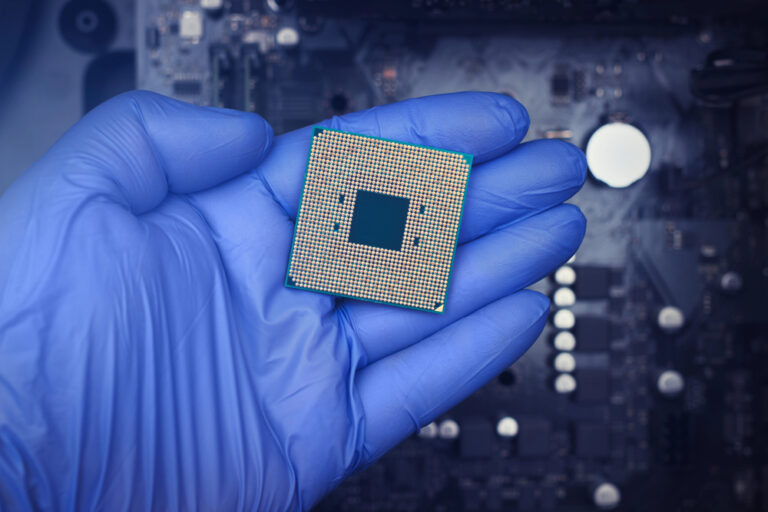 The Role of Quartz in Semiconductor Manufacturing • Technical Glass ...